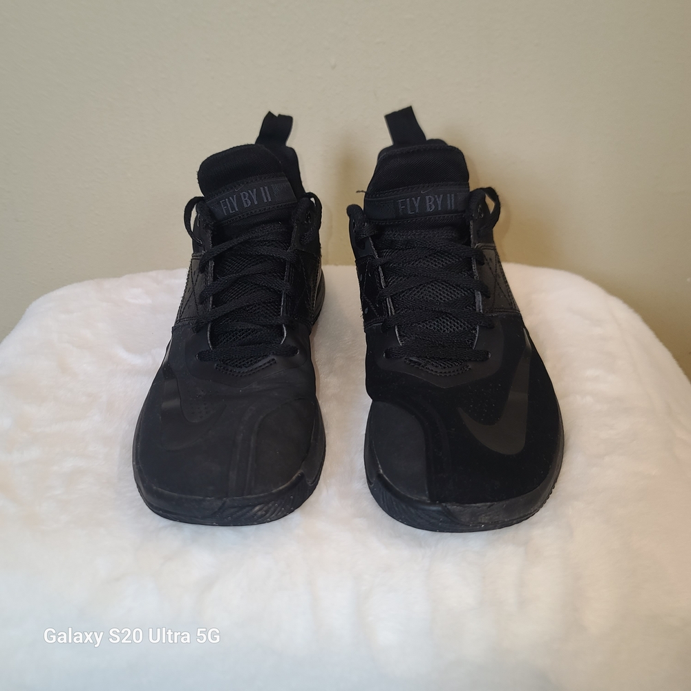 Nike Fly By II Black Sneakers